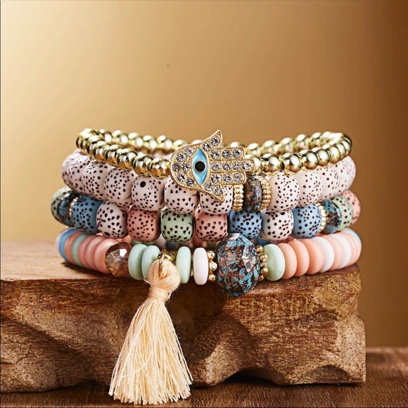 Jewelry - 🆕 Beaded Hamsa + Tassel Bracelet Set